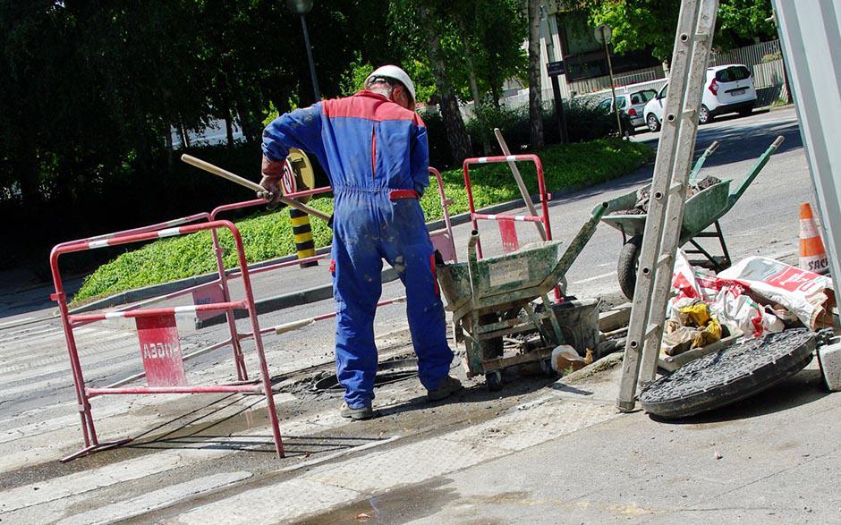 tuyau débouche canalisation Paris 19